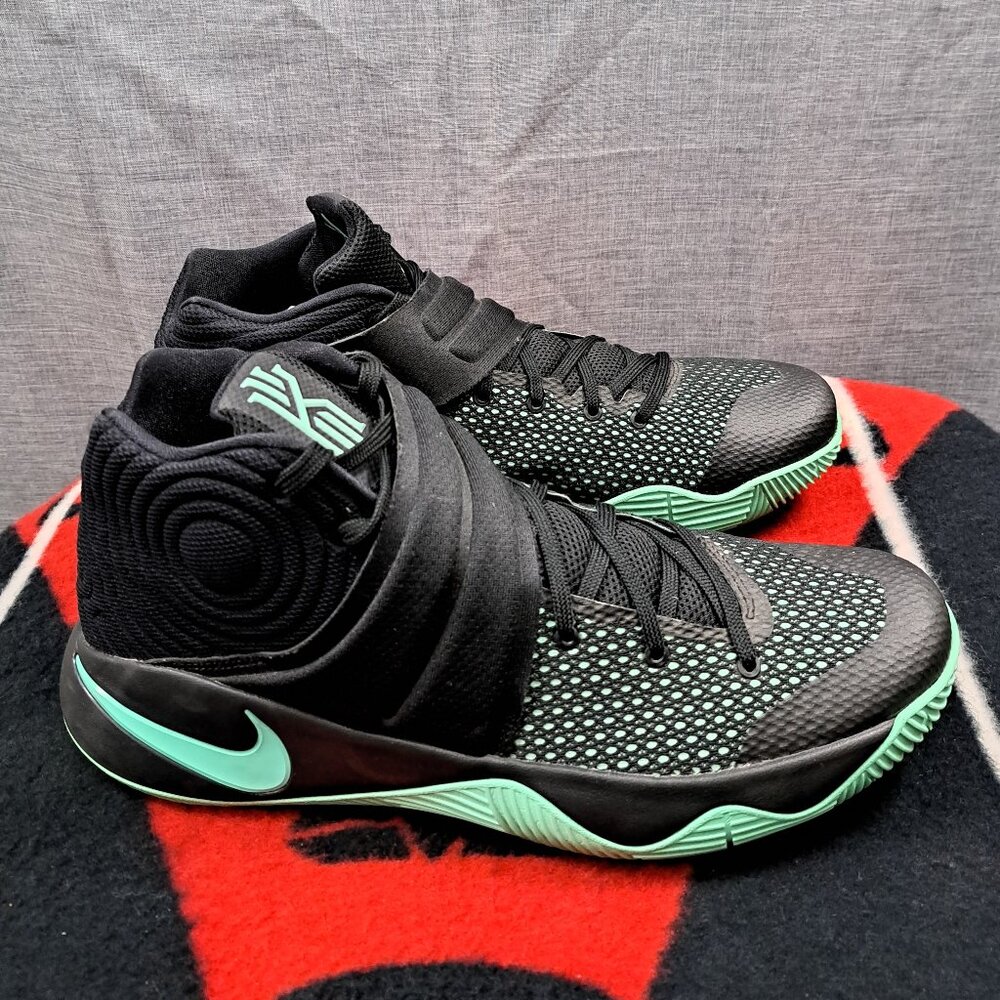 Size 12 Nike Kyrie 2 Green Glow Black Men's Basketball Shoes 819583-007 - Picture 3 of 14
